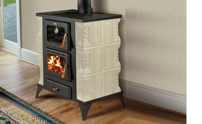 Wood Stove with Ceramic Cladding